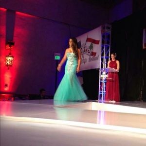 Beautiful pageant dress